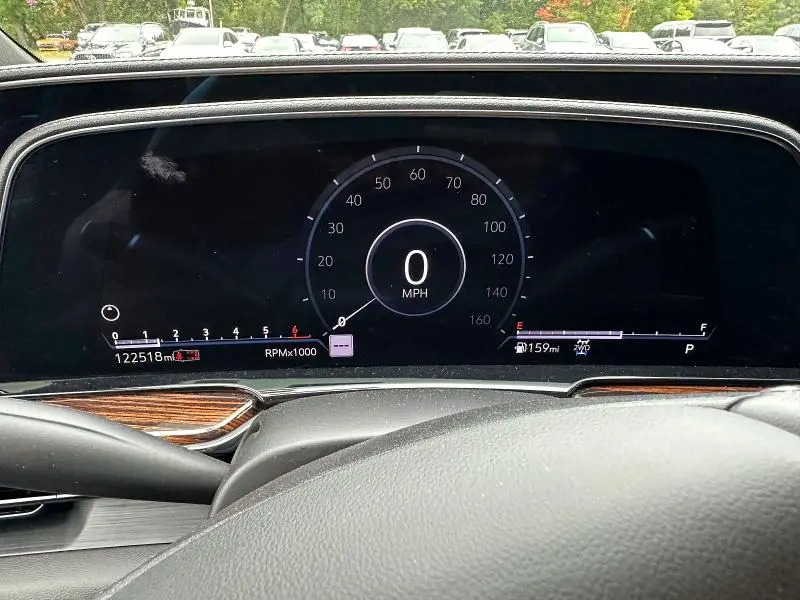 2023 CADILLAC ESCALADE ESV LUXURY  