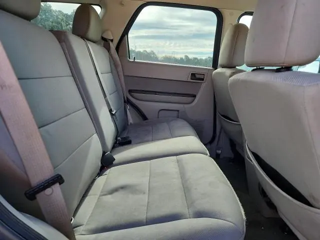 2011 FORD ESCAPE XLT  