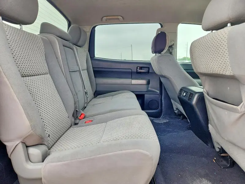 2012 TOYOTA TUNDRA CREWMAX SR5  