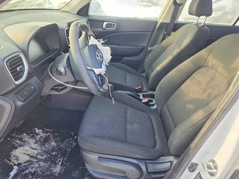 2024 HYUNDAI VENUE SE  