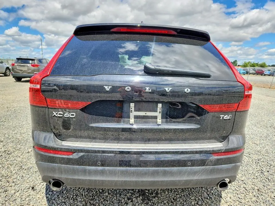2018 VOLVO XC60 T6  