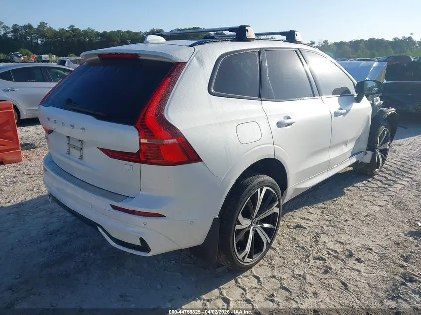 2022 VOLVO XC60 RECHARGE PLUG-IN HYBRID T8 R-DESIGN EXTENDED RANGE