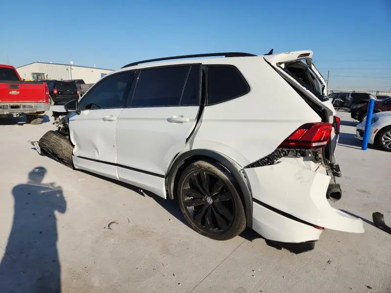 2021 VOLKSWAGEN TIGUAN SE