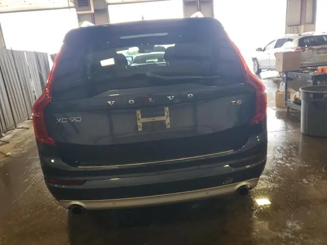 2018 VOLVO XC90 T5  