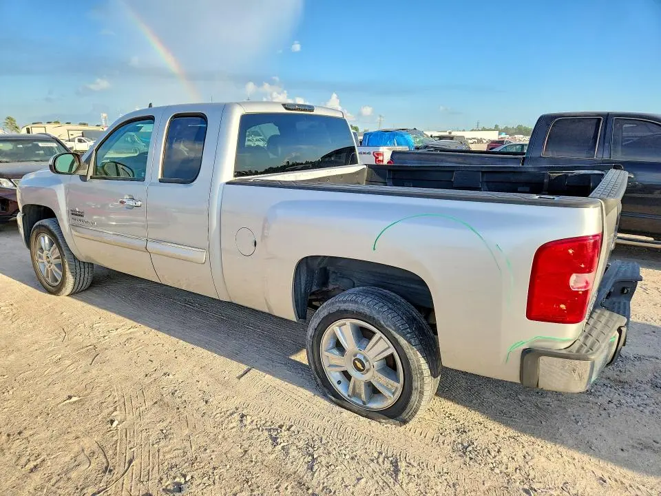 2012 CHEVROLET SILVERADO C1500 LT  