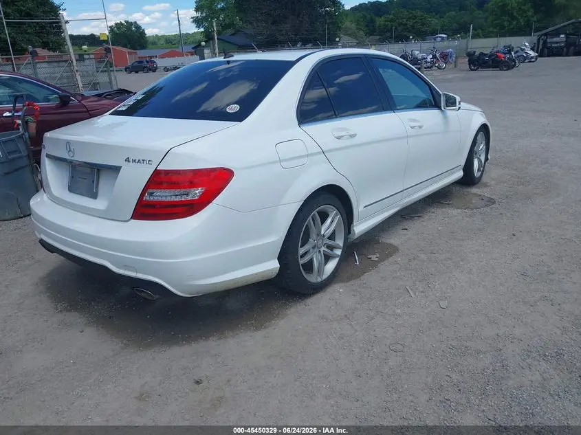 2013 MERCEDES-BENZ C 300 SPORT 4MATIC