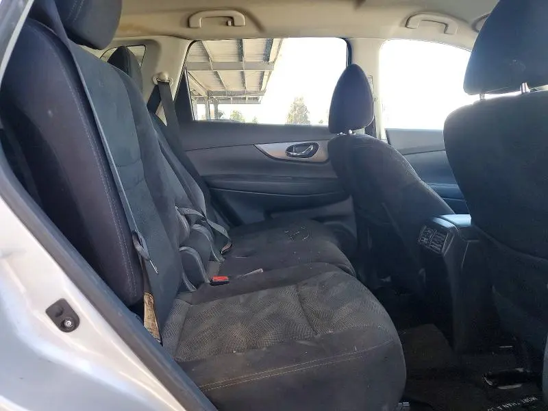 2014 NISSAN ROGUE SV  