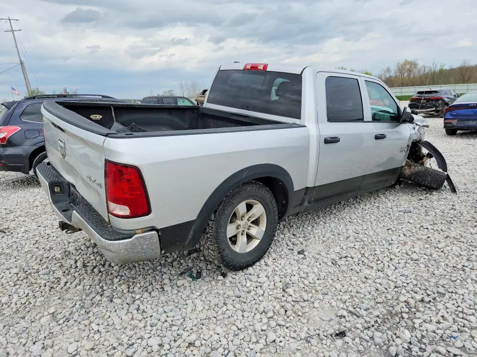 2013 RAM 1500 ST  