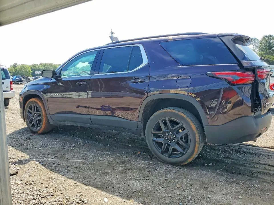 2023 CHEVROLET TRAVERSE LT  