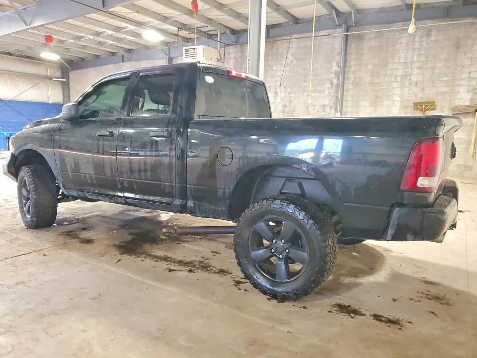 2014 RAM 1500 ST  