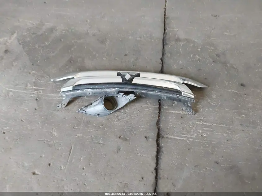 2016 MITSUBISHI OUTLANDER SE