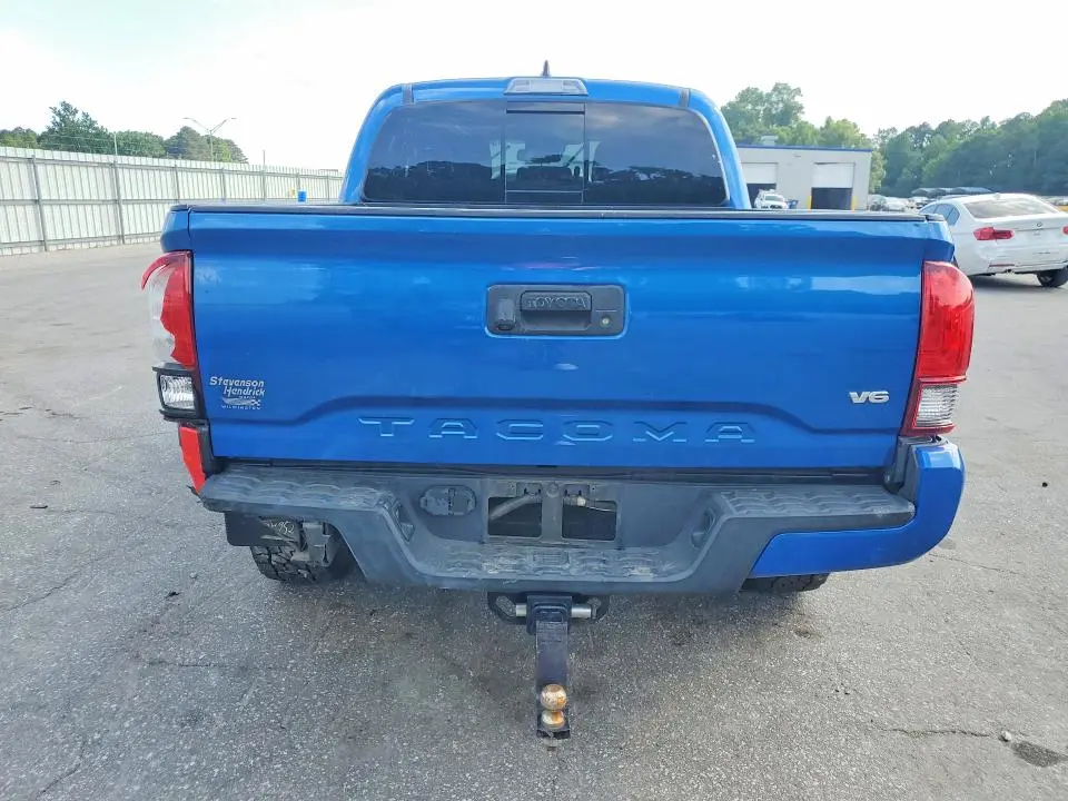 2018 TOYOTA TACOMA TRD SPORT  