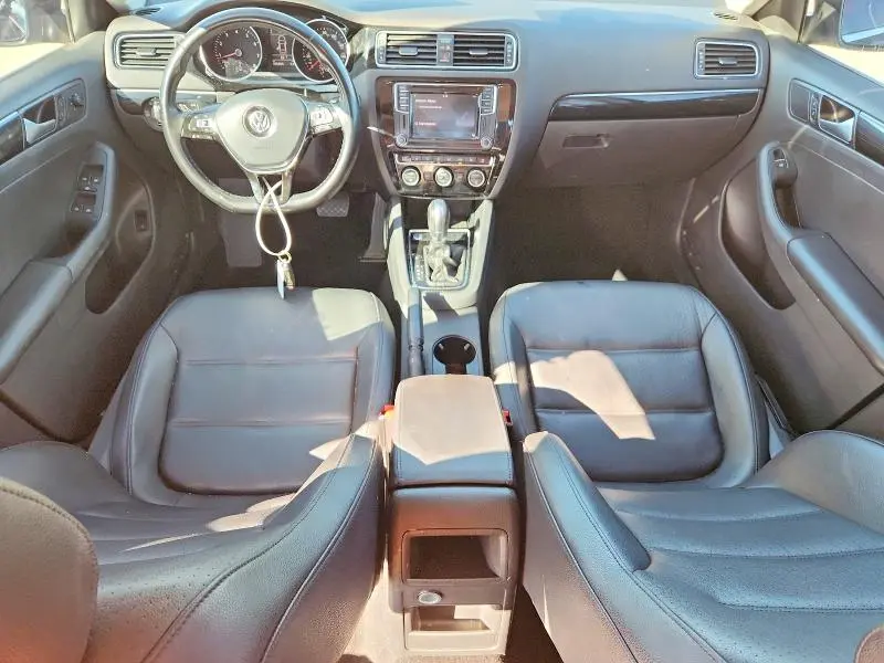 2017 VOLKSWAGEN JETTA SEL  