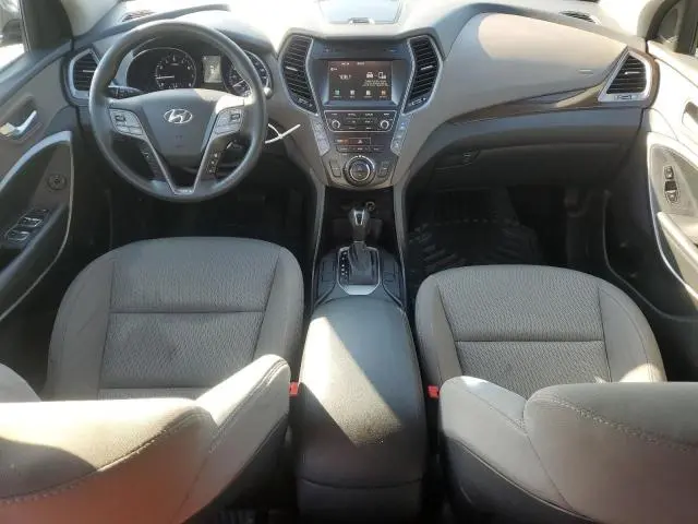 2018 HYUNDAI SANTA FE SE  