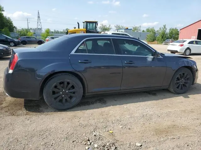 2016 CHRYSLER 300 LIMITED  