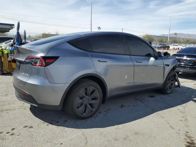 2025 TESLA MODEL Y 