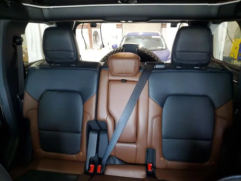 2023 FORD BRONCO BASE  