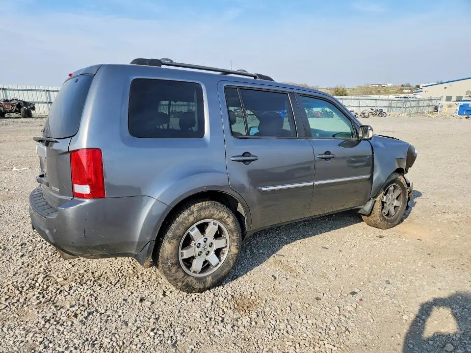 2011 HONDA PILOT TOURING  