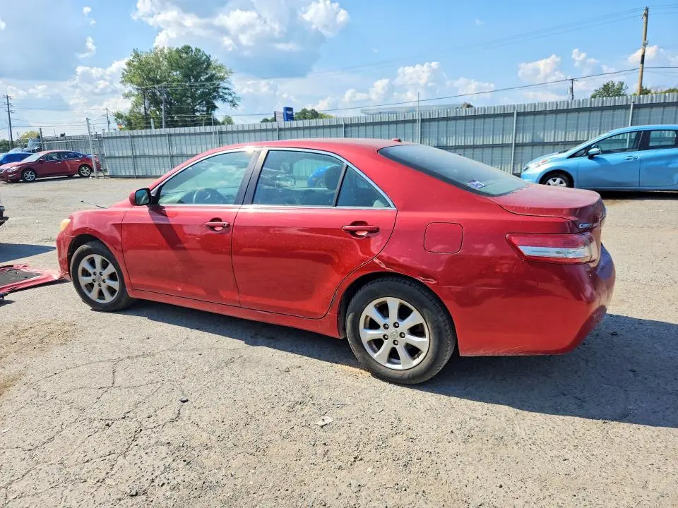 2010 TOYOTA CAMRY LE  