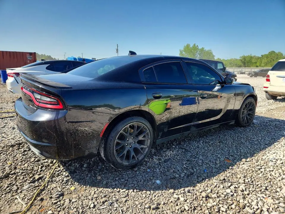 2015 DODGE CHARGER SXT  