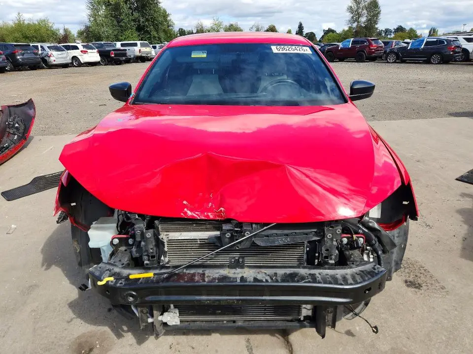 2016 VOLKSWAGEN JETTA SPORT  