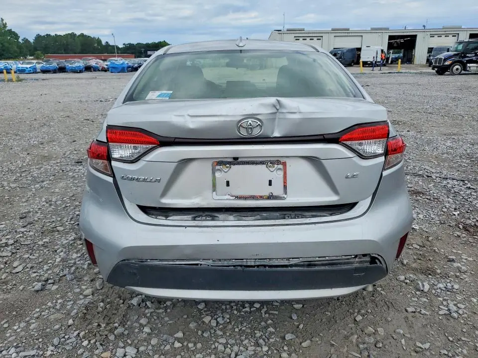 2022 TOYOTA COROLLA LE  