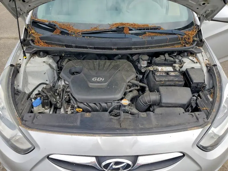 2012 HYUNDAI ACCENT GLS  
