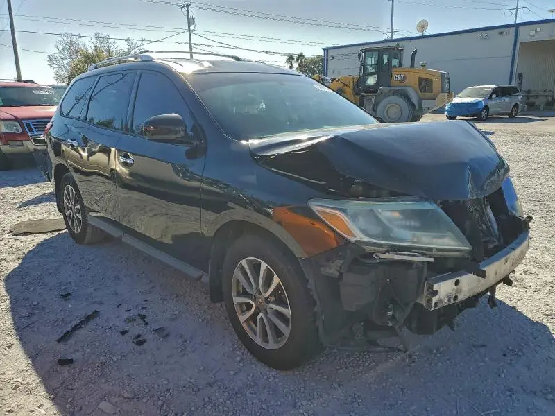 2016 NISSAN PATHFINDER S  