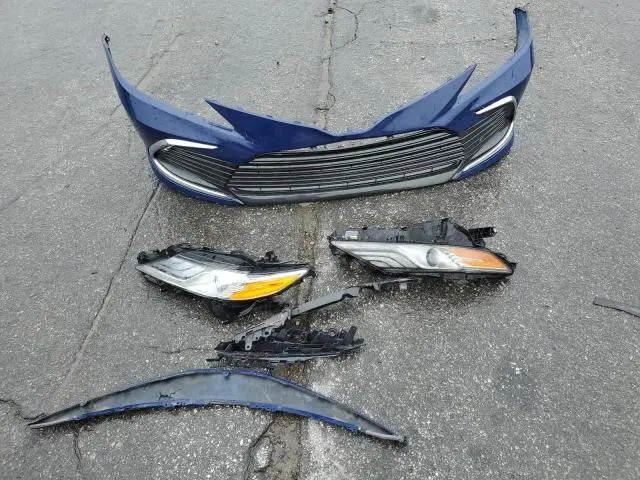 2023 TOYOTA CAMRY XLE  