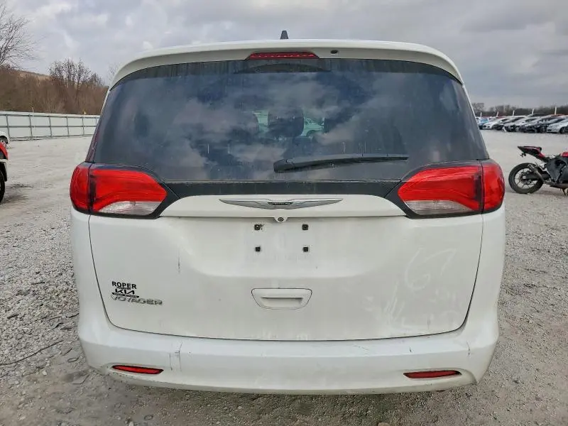 2021 CHRYSLER VOYAGER LXI  