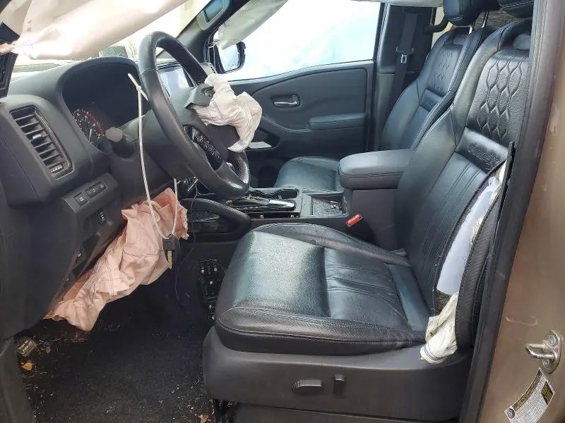 2022 NISSAN FRONTIER S  