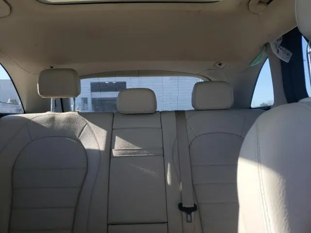 2016 MERCEDES-BENZ GLC 300