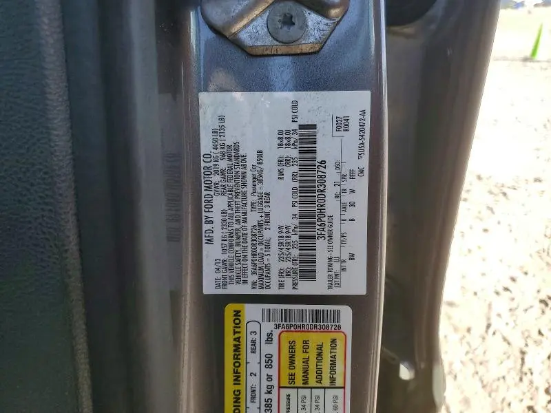 2013 FORD FUSION SE  