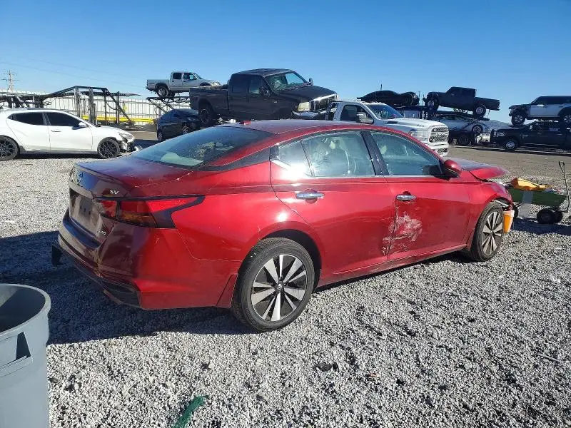 2019 NISSAN ALTIMA SV  