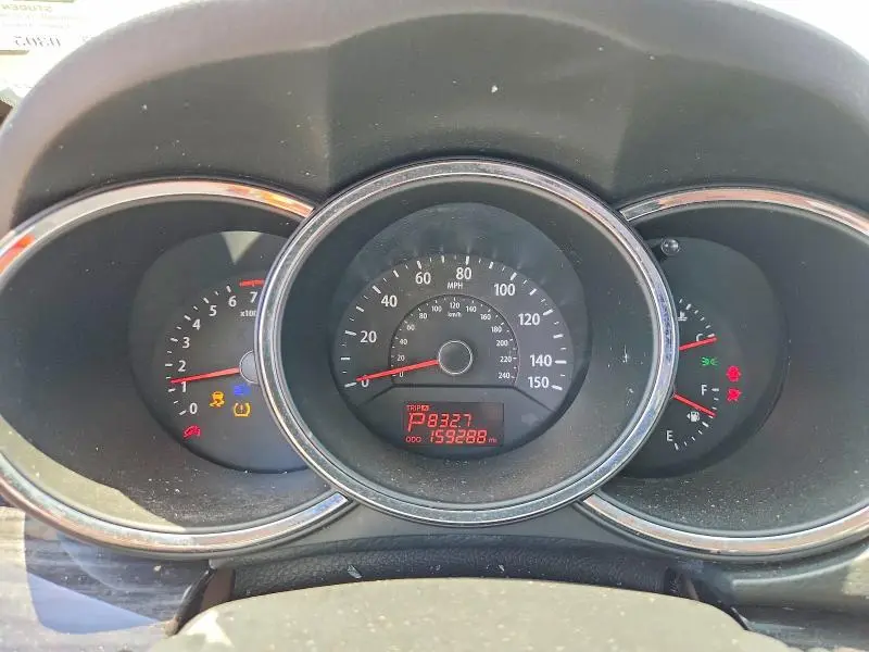 2013 KIA SORENTO LX  