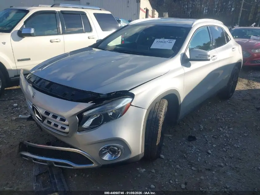 2018 MERCEDES-BENZ GLA 250  