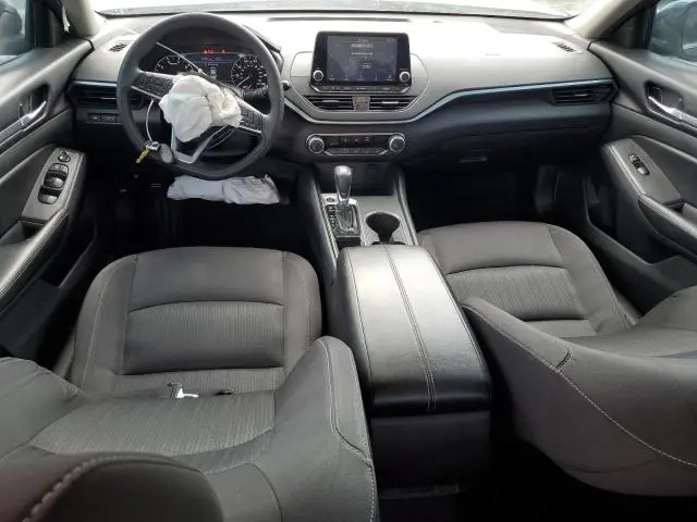 2022 NISSAN ALTIMA SV  