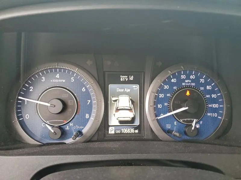 2019 TOYOTA SIENNA LE  