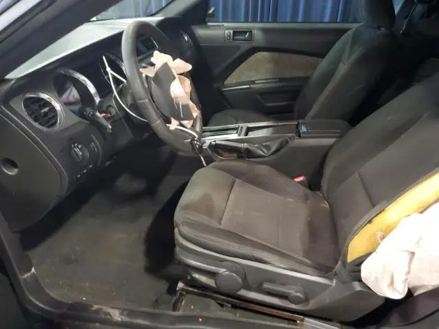 2011 FORD MUSTANG   