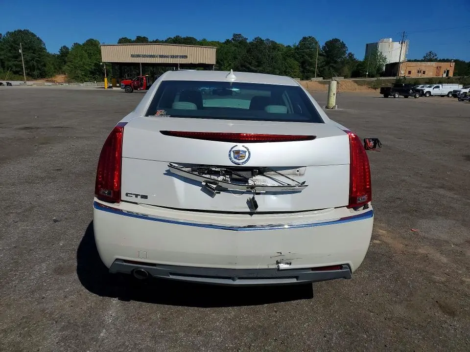 2011 CADILLAC CTS LUXURY COLLECTION  