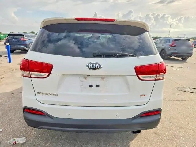 2017 KIA SORENTO LX  