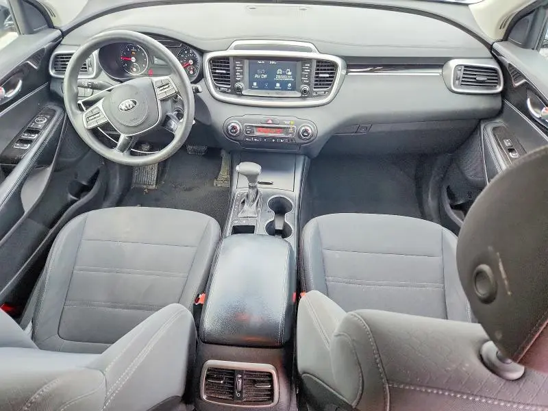2019 KIA SORENTO LX V6  