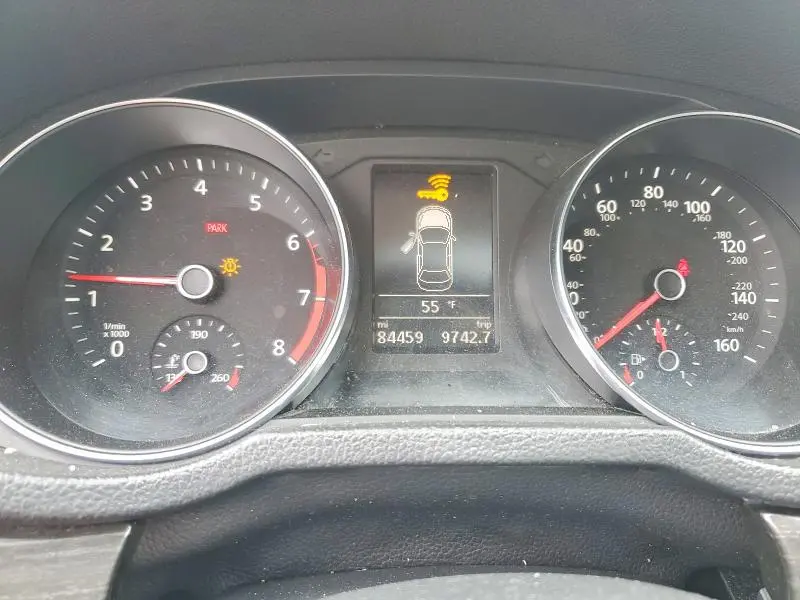 2017 VOLKSWAGEN PASSAT SE  