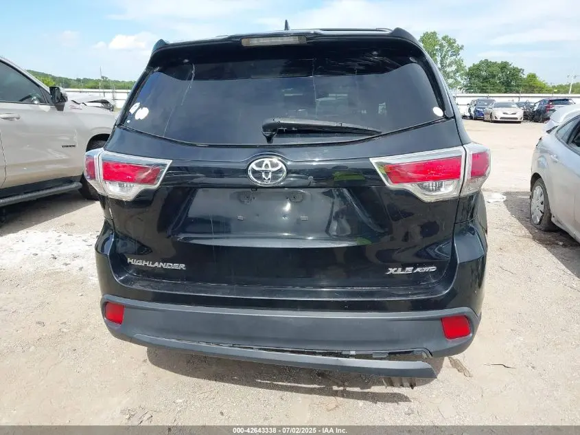 2015 TOYOTA HIGHLANDER XLE V6