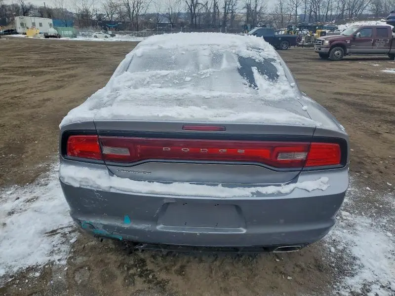 2013 DODGE CHARGER SE  