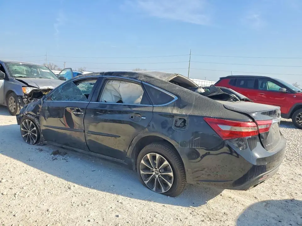 2017 TOYOTA AVALON XLE  