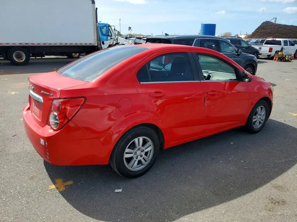 2014 CHEVROLET SONIC LT  