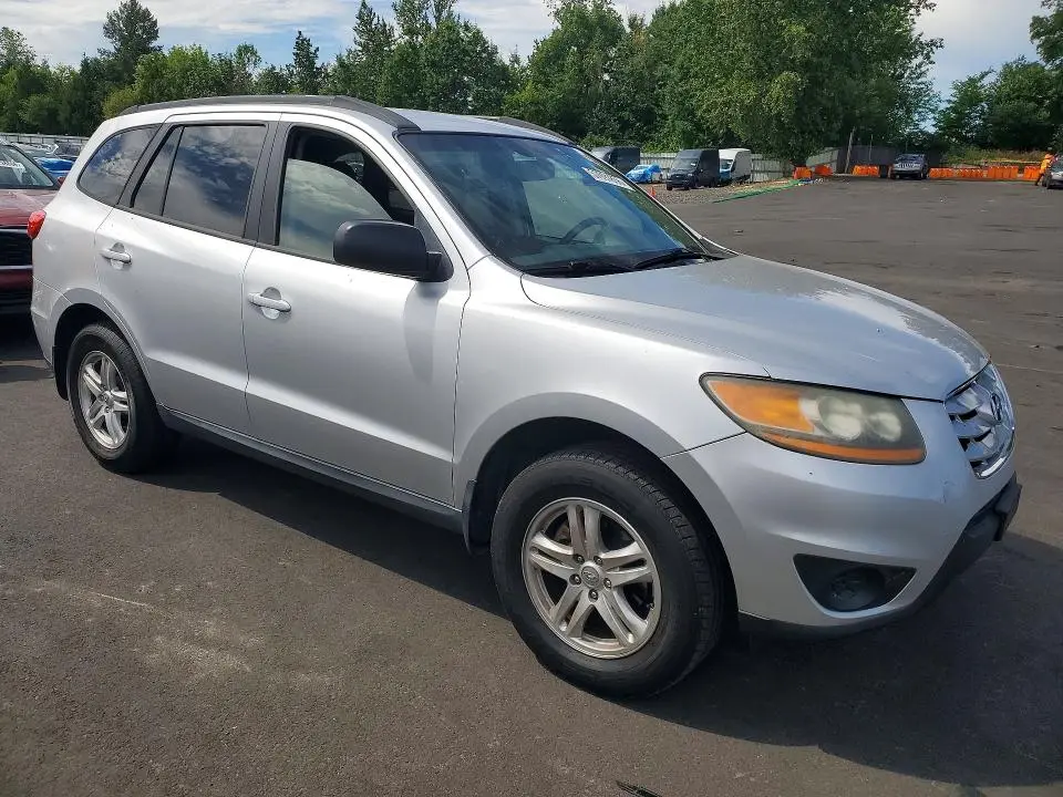 2011 HYUNDAI SANTA FE GLS  