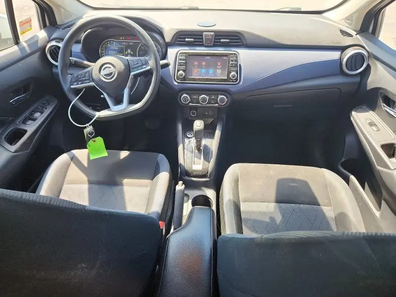 2024 NISSAN VERSA SV  