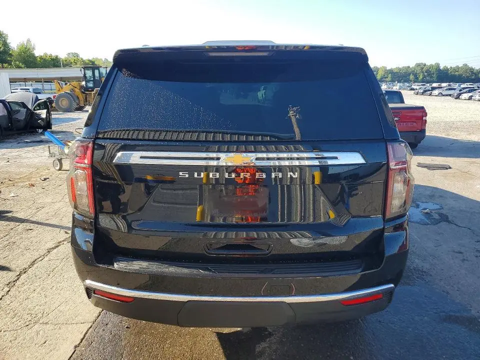 2024 CHEVROLET SUBURBAN C1500 LS  